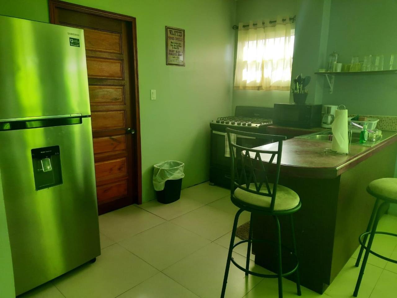 Db Tower Vacation Rental Belize City Exteriör bild