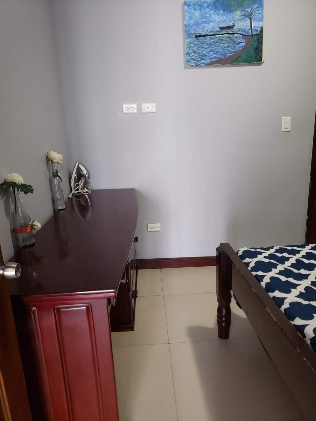 Db Tower Vacation Rental Belize City Exteriör bild